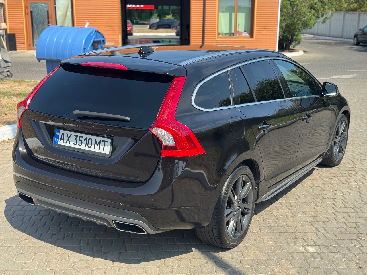 Volvo V60 - фото 12