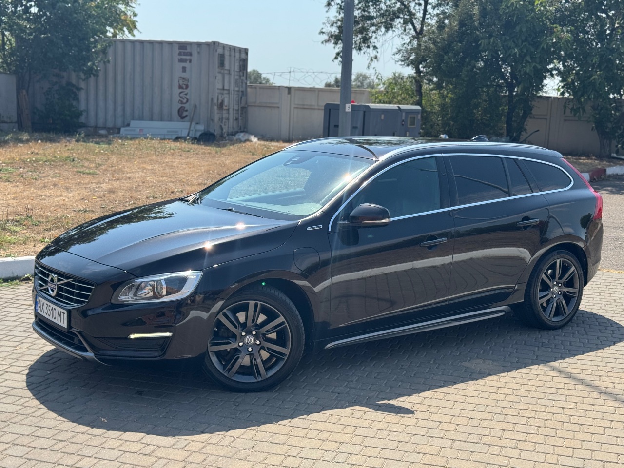Volvo V60 - фото 16
