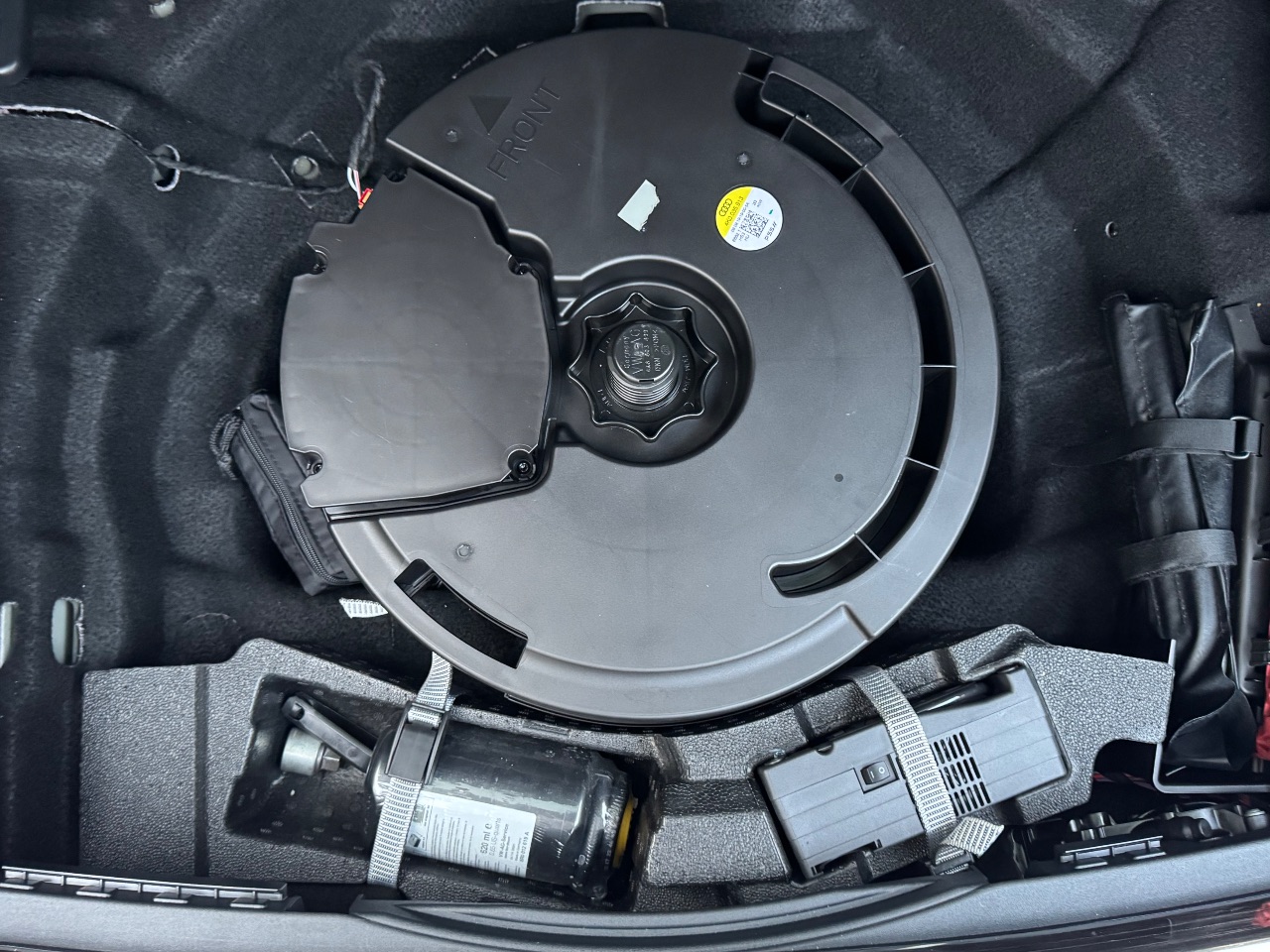 Audi A6 - фото 16