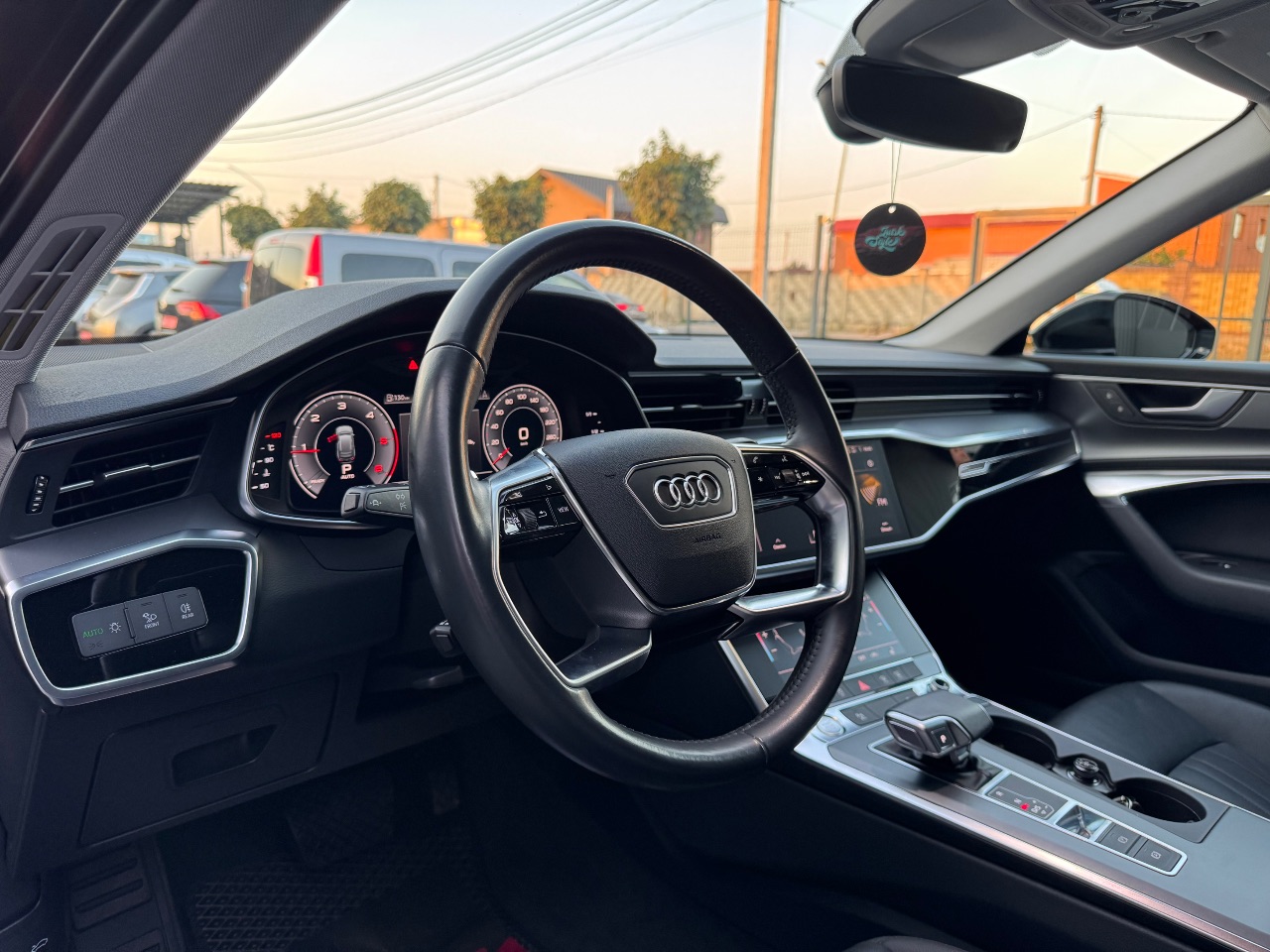 Audi A6 - фото 27