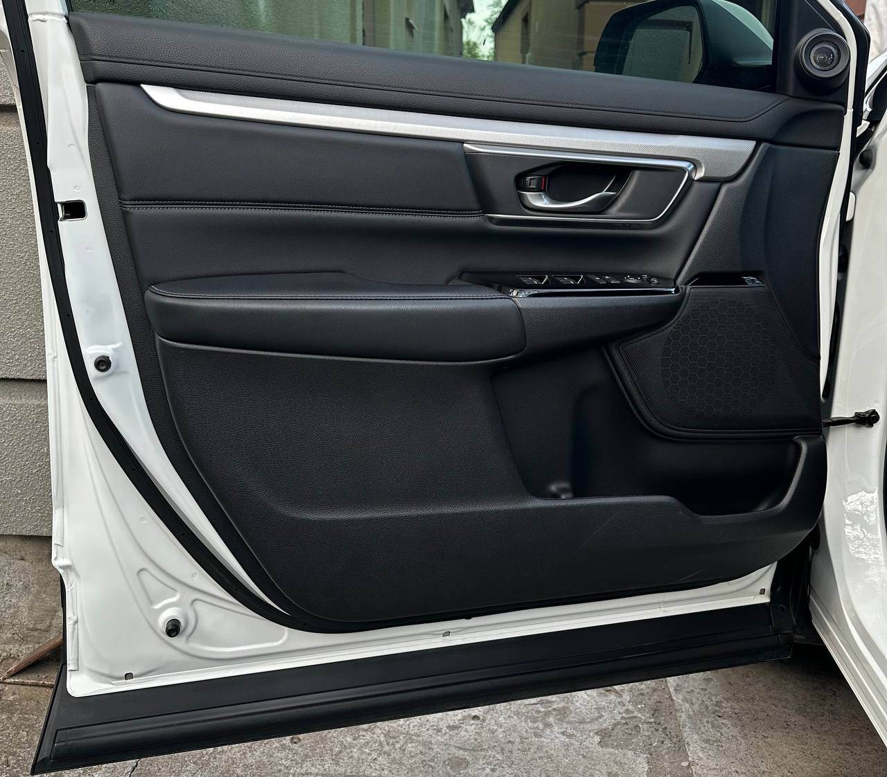 Honda CR-V - фото 10