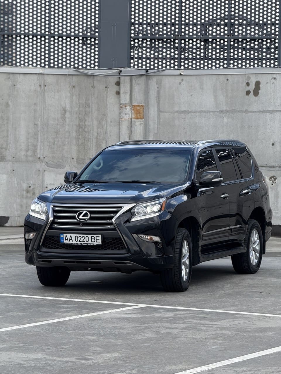 Lexus GX - фото 1