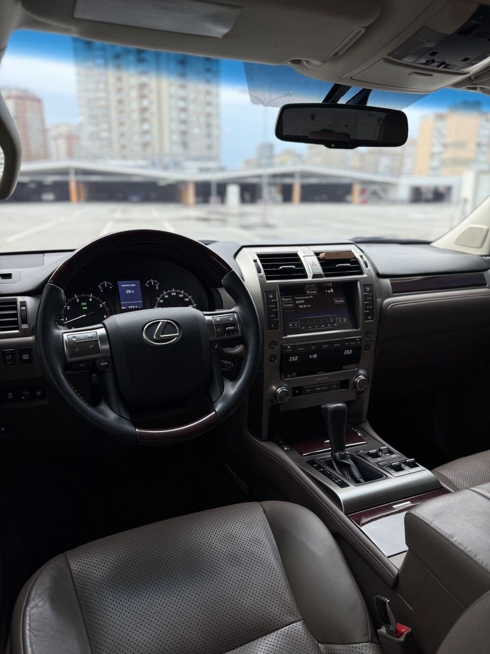 Lexus GX - фото 9