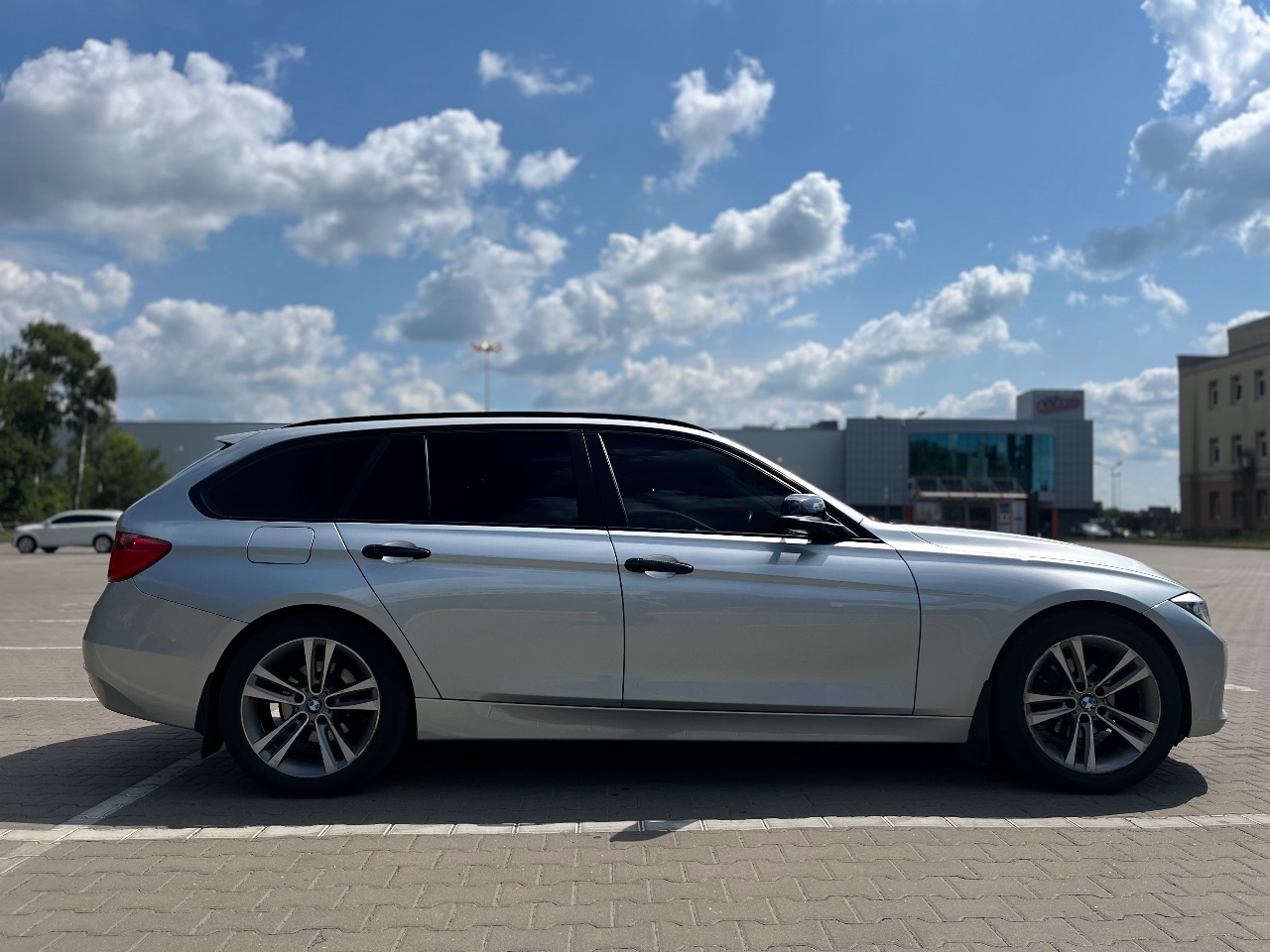 BMW 3 серії - фото 4