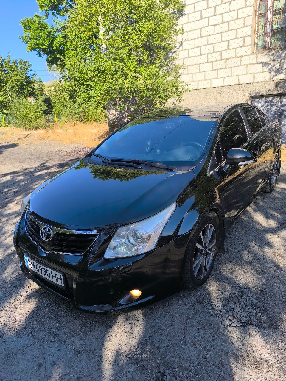 Toyota Avensis - фото 3