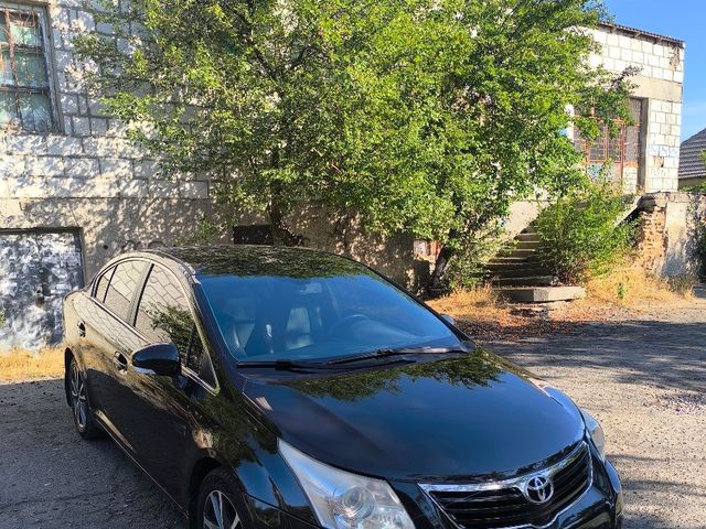 Toyota Avensis - зображення 2