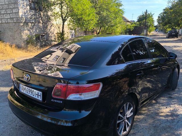 Toyota Avensis - зображення 4