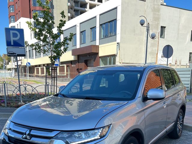 Mitsubishi Outlander 2018, Черкаси, $13 500 - зображення 1