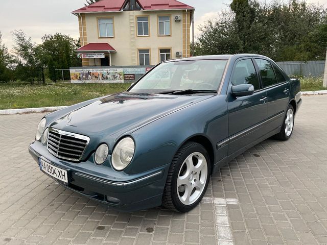 Mercedes-Benz E-Класс - зображення 5