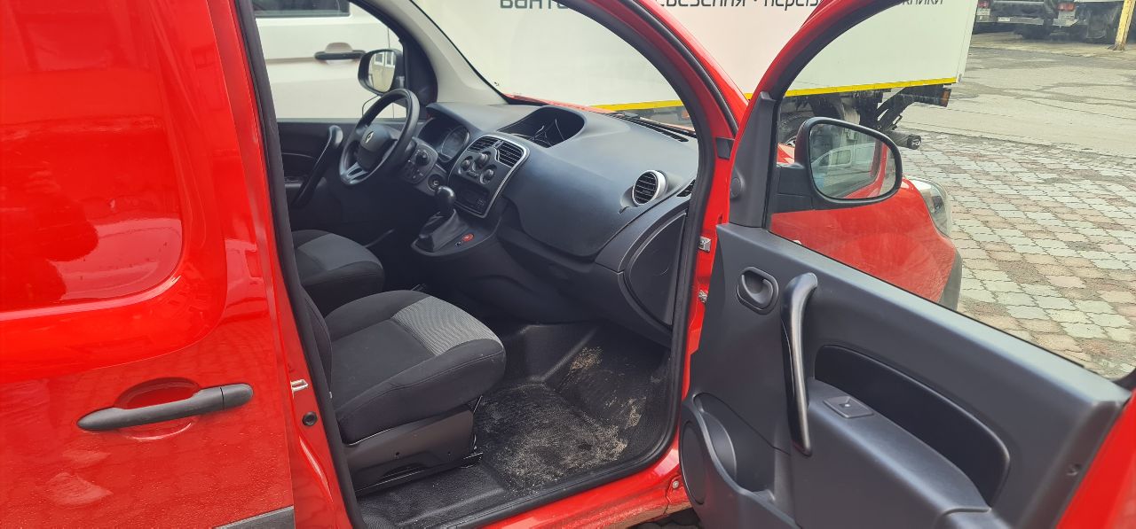 Renault Kangoo - фото 6