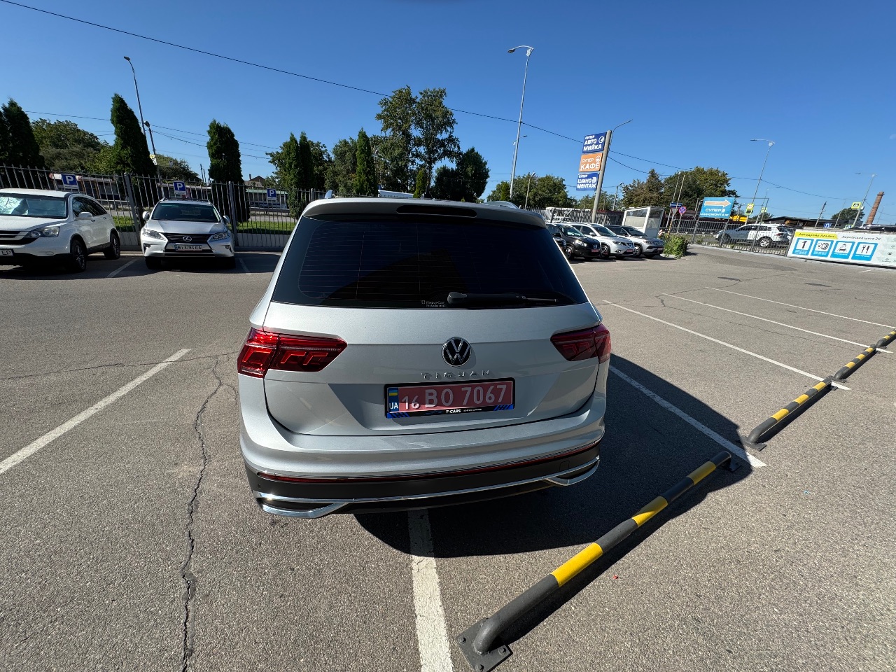 Volkswagen Tiguan - фото 11