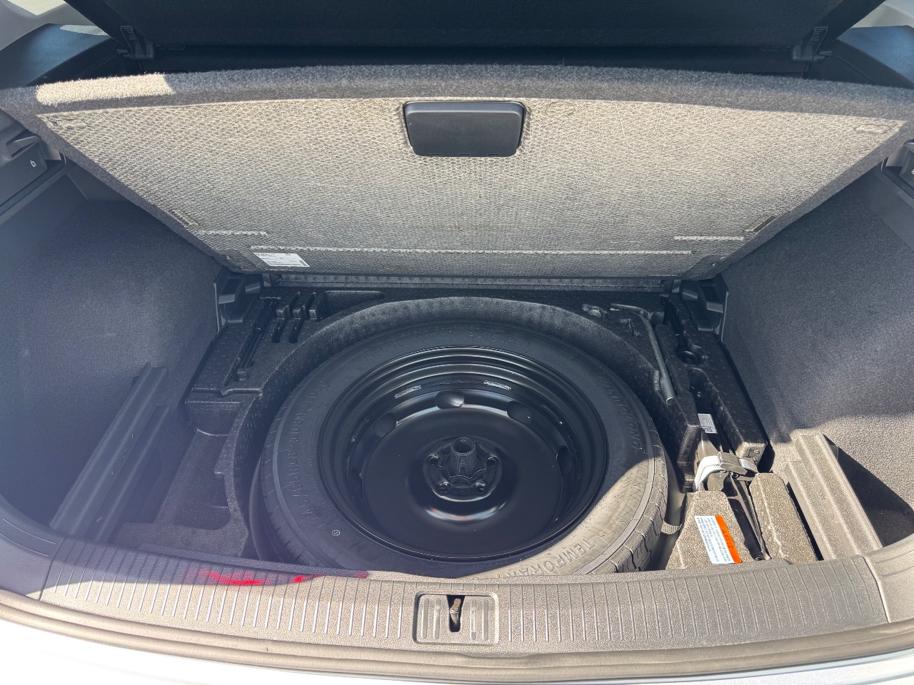 Volkswagen Tiguan - фото 46