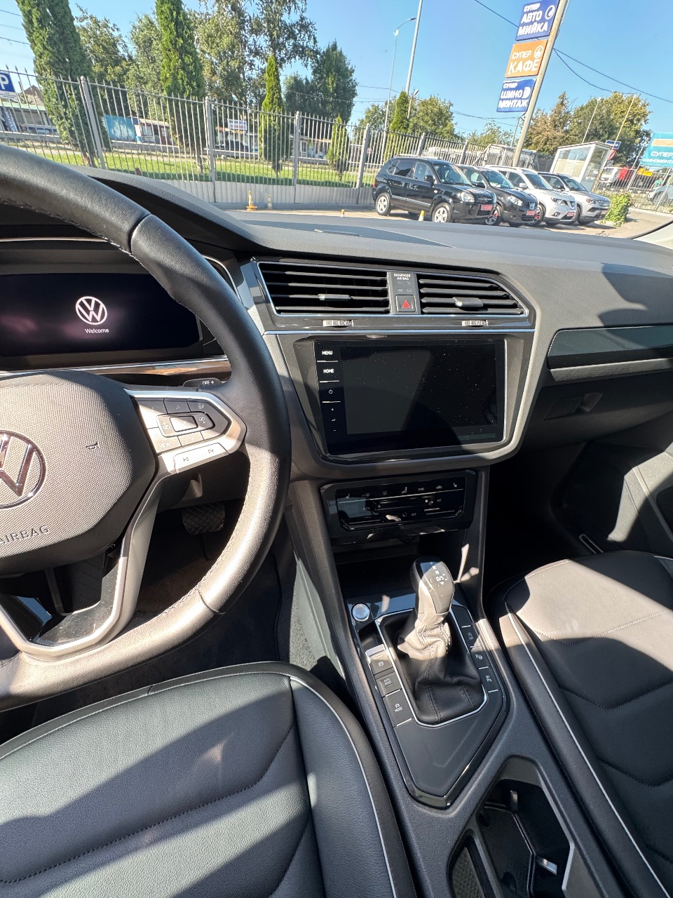 Volkswagen Tiguan - фото 23