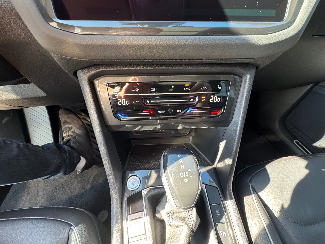 Volkswagen Tiguan - фото 31