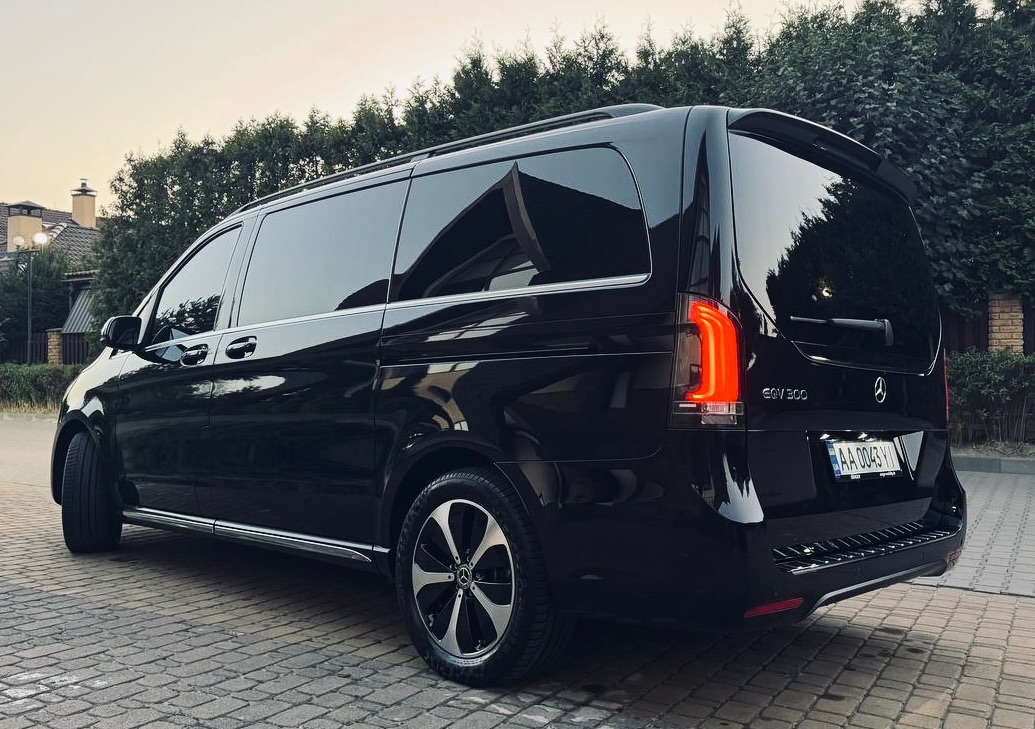 Mercedes-Benz EQV - фото 3