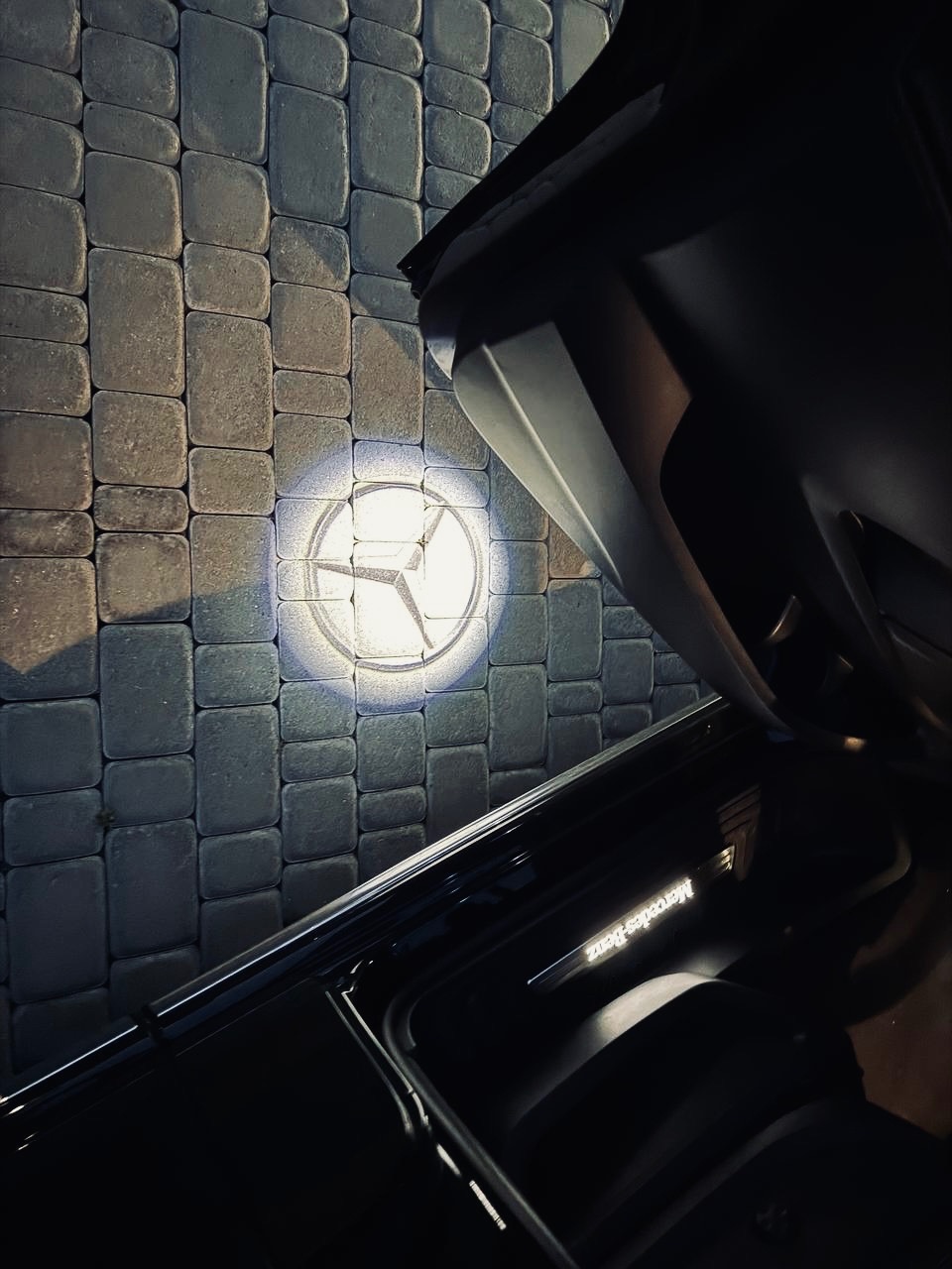 Mercedes-Benz EQV - фото 30