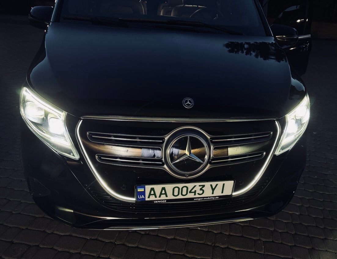 Mercedes-Benz EQV - фото 11