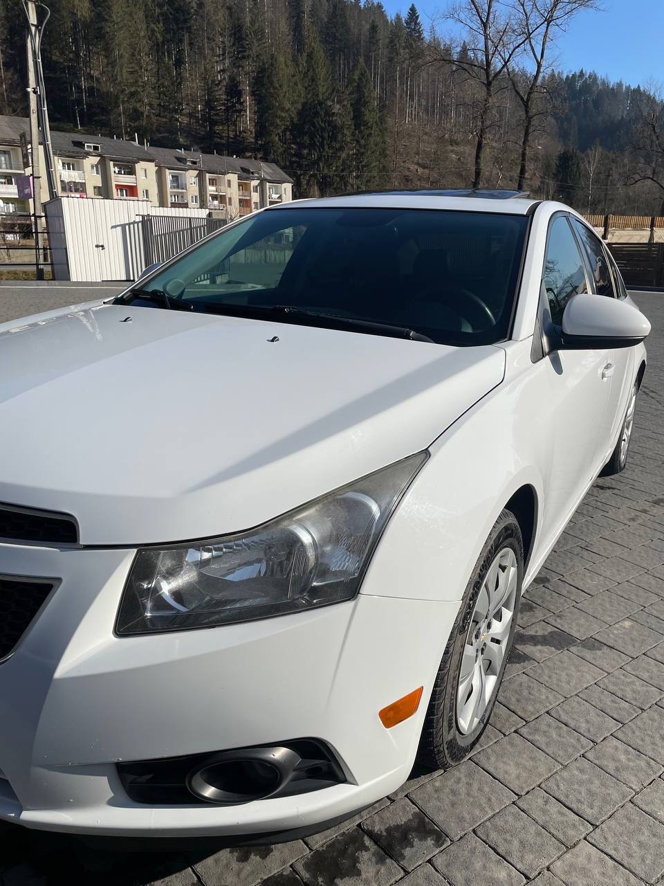 Chevrolet Cruze - фото 1