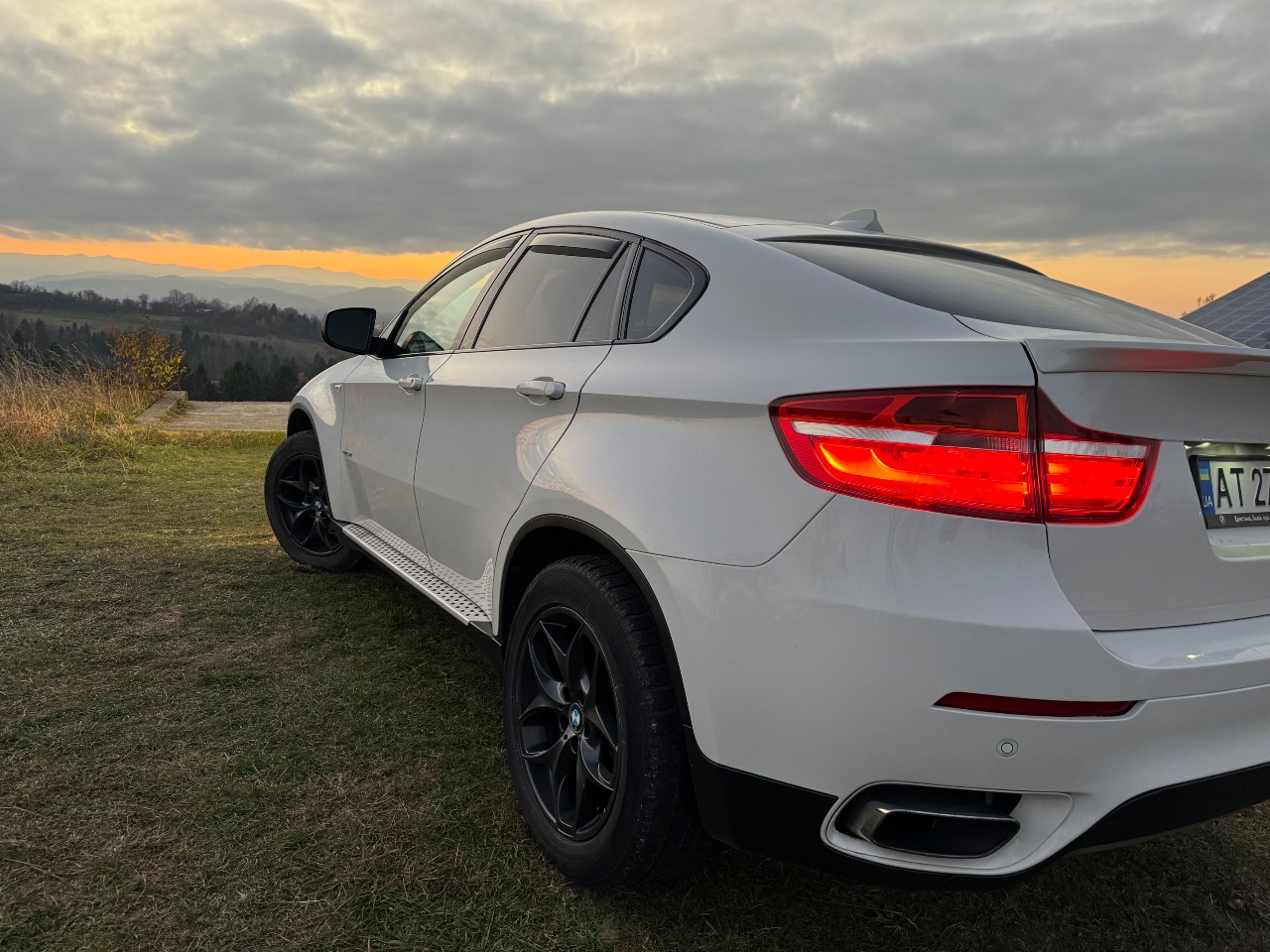 BMW X6 - фото 9