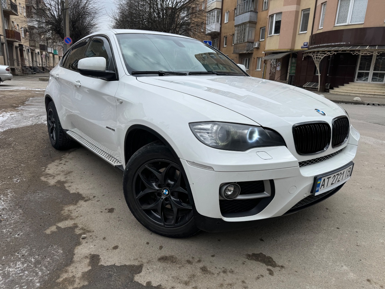 BMW X6 - фото 4
