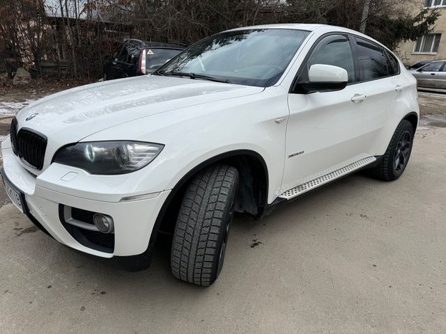 BMW X6 - фото 1