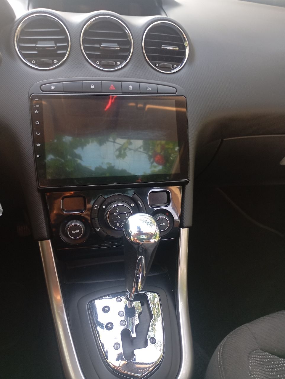 Peugeot 308 - фото 9