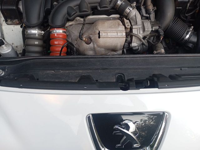 Peugeot 308 - зображення 4