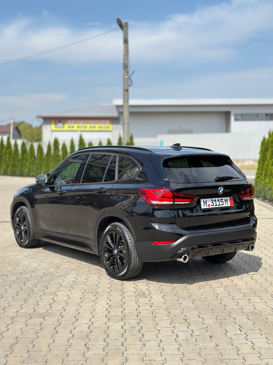 BMW X1 - фото 4