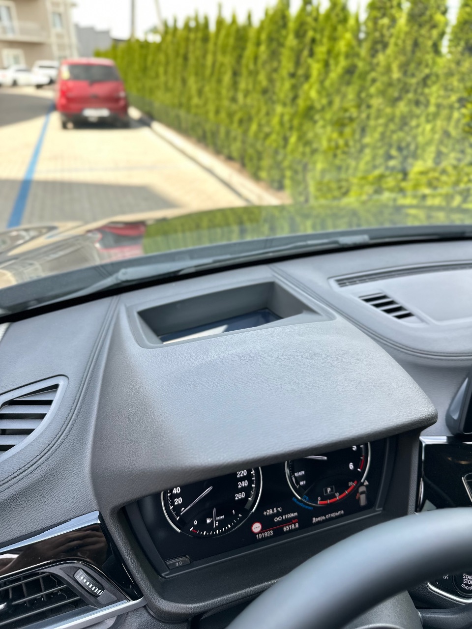 BMW X1 - фото 16