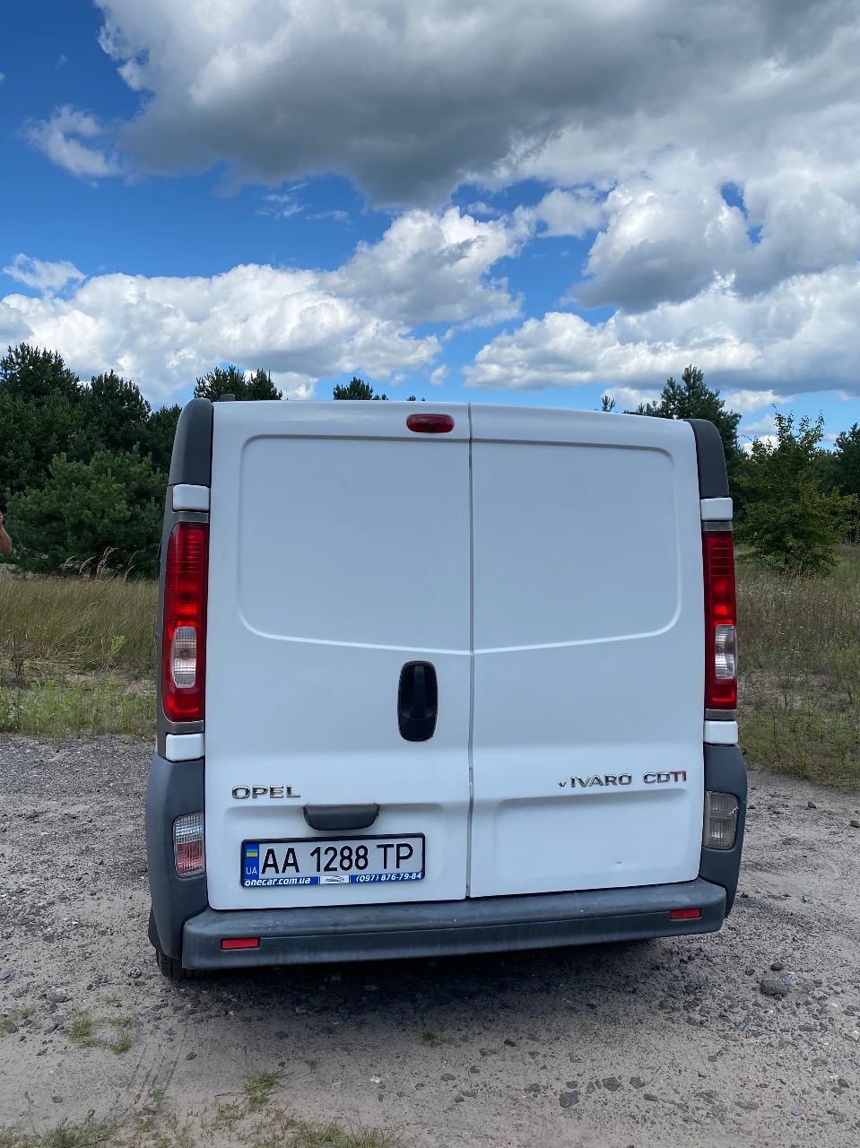 Opel Vivaro - фото 18