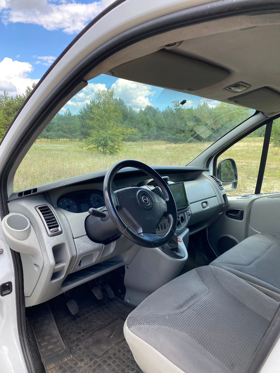 Opel Vivaro - фото 8