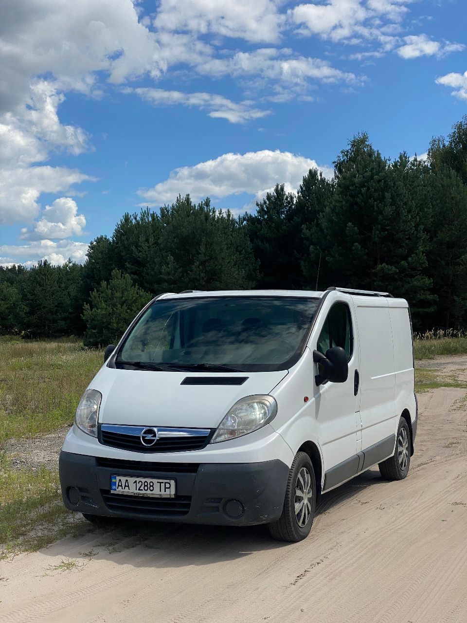 Opel Vivaro - фото 2