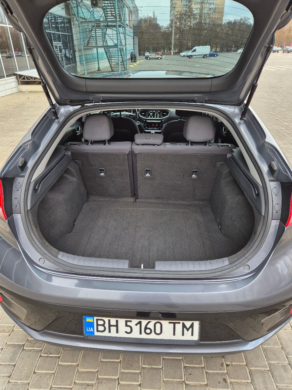 Hyundai IONIQ - фото 7