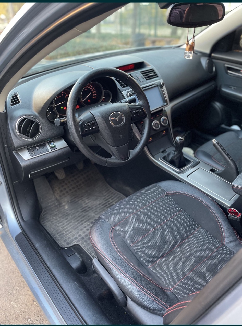 Mazda 6 - фото 5