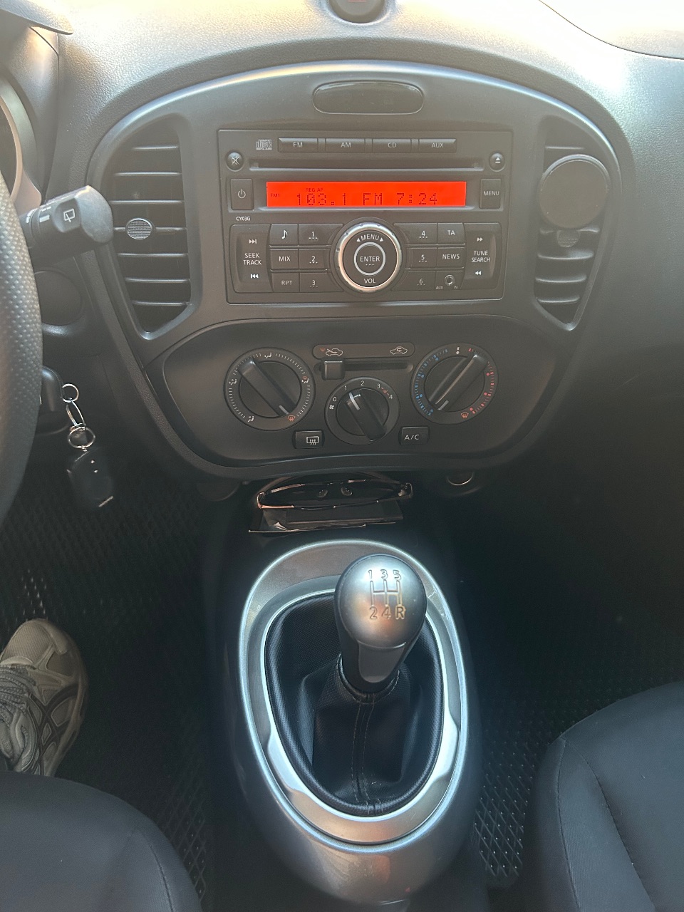 Nissan Juke - фото 12