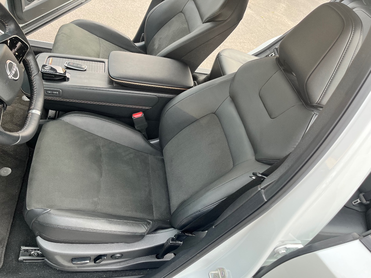 Nissan Ariya - фото 8