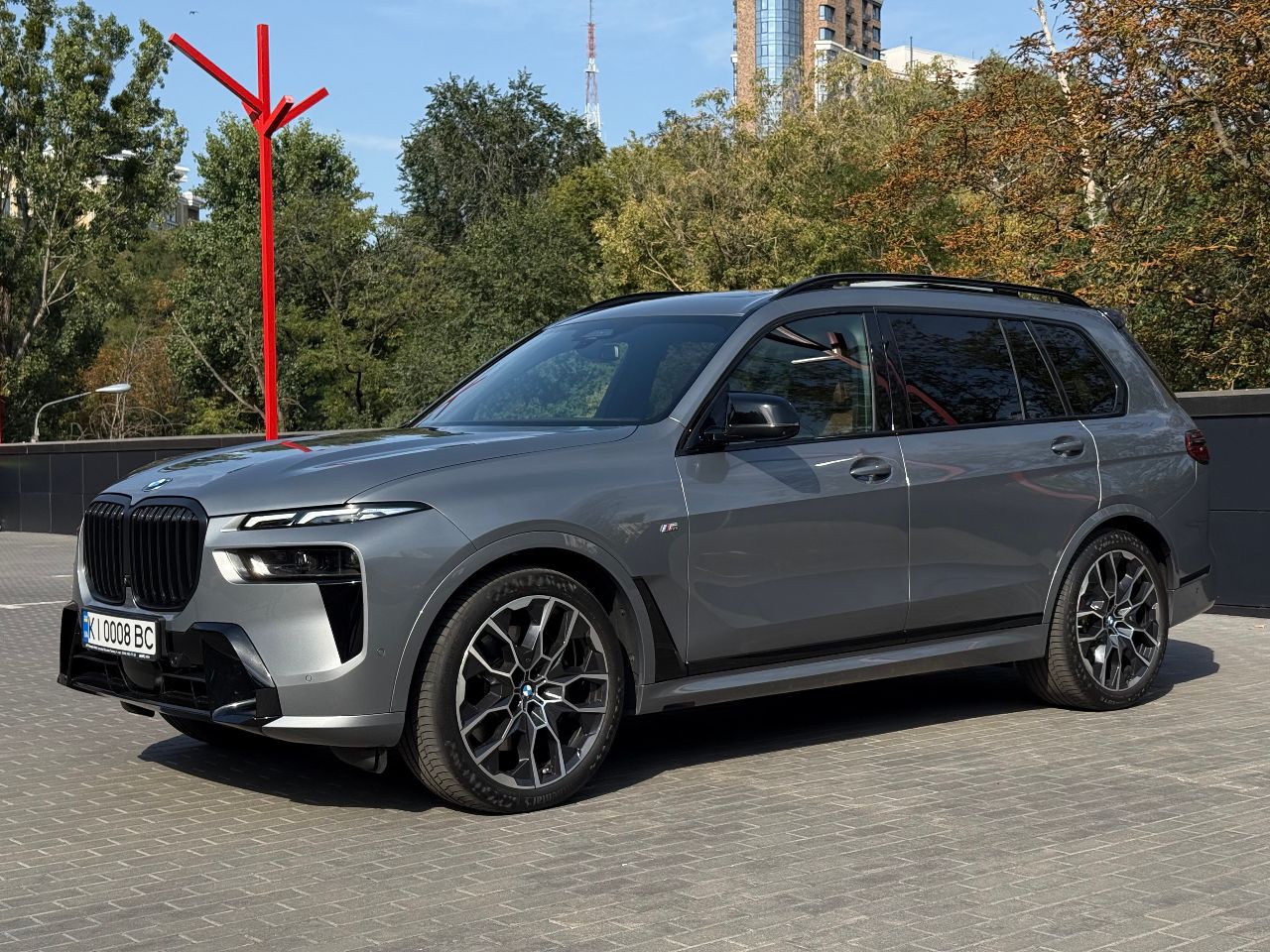 BMW X7 - фото 6