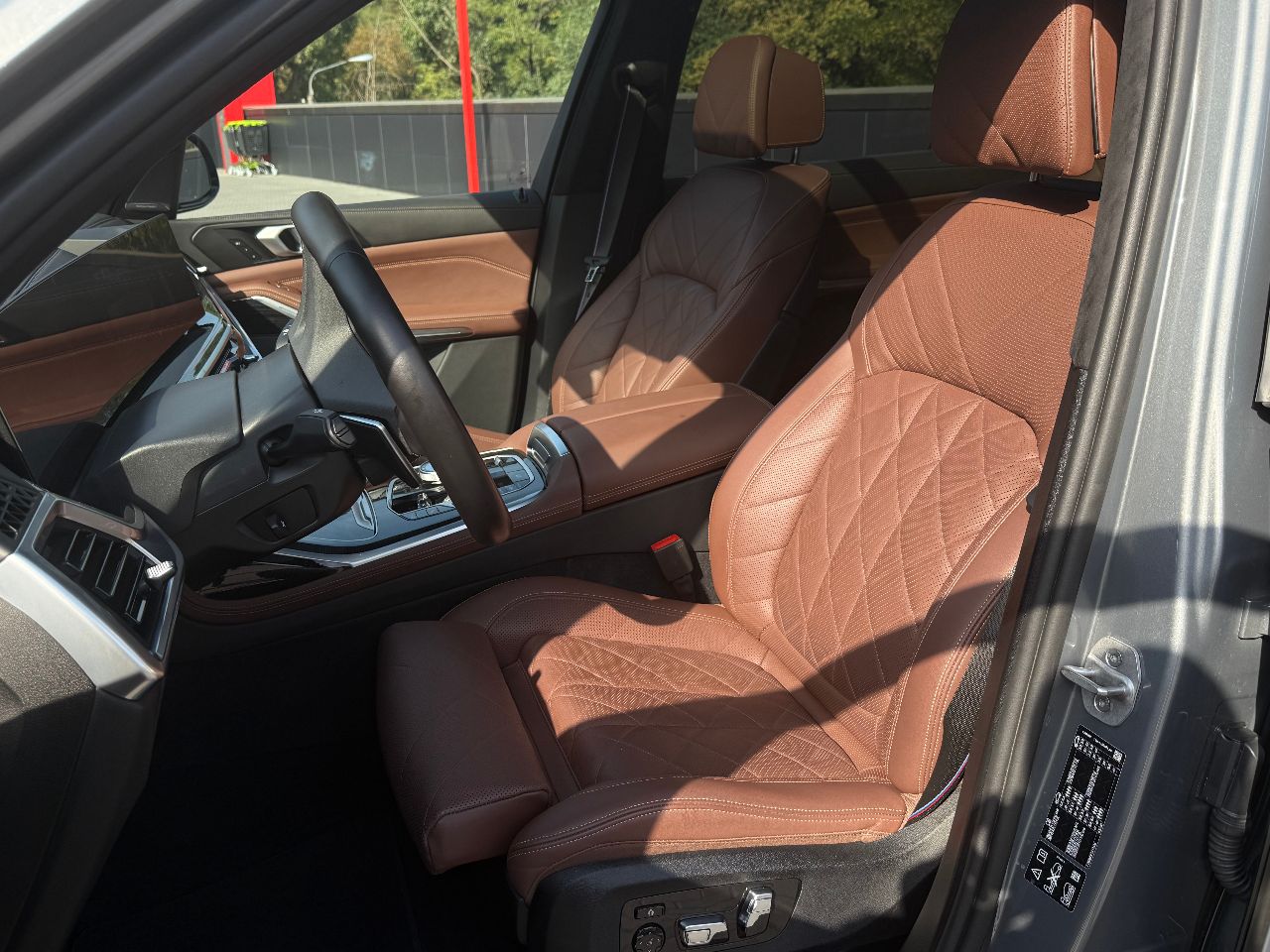 BMW X7 - фото 14