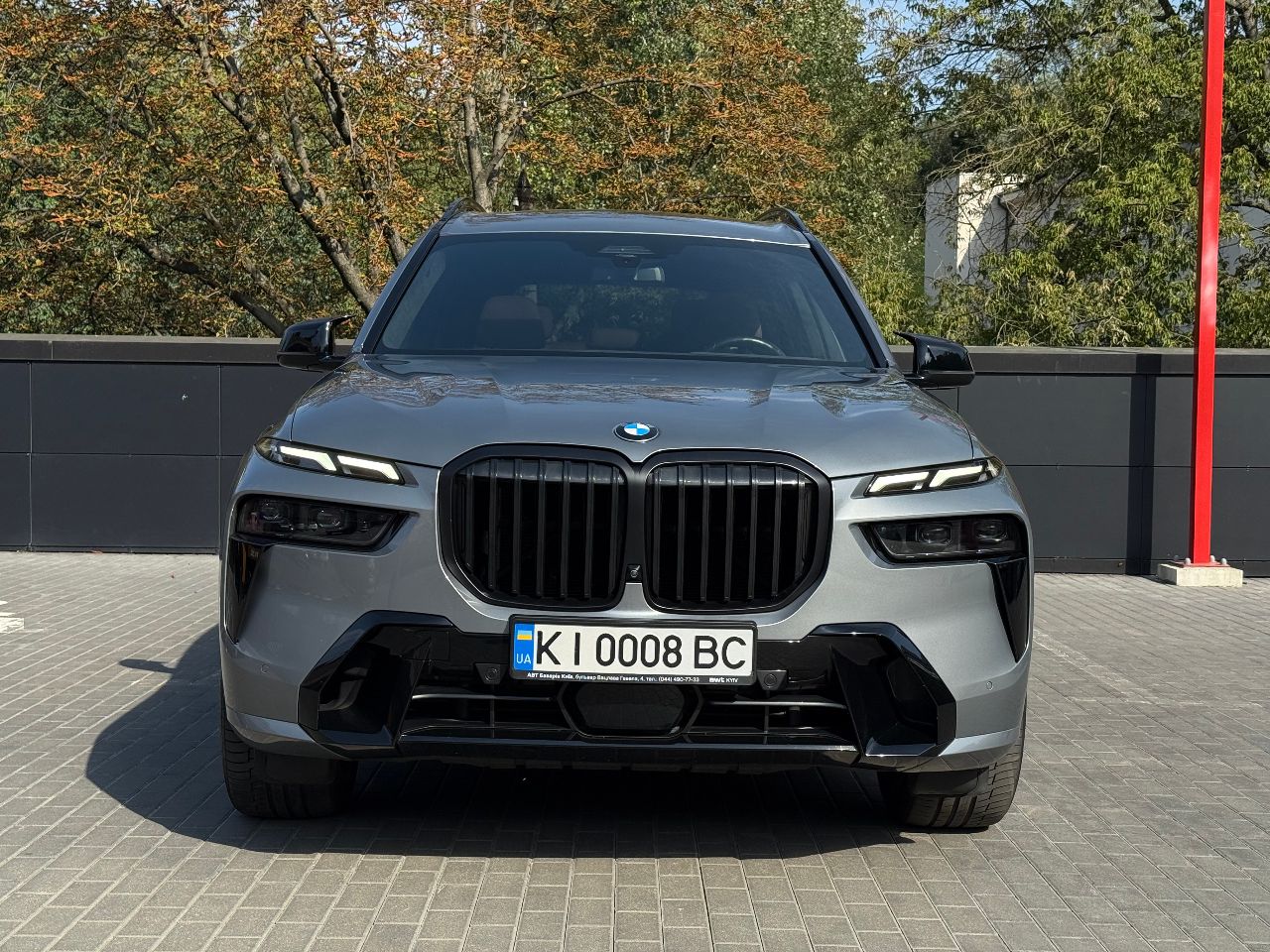 BMW X7 - фото 2
