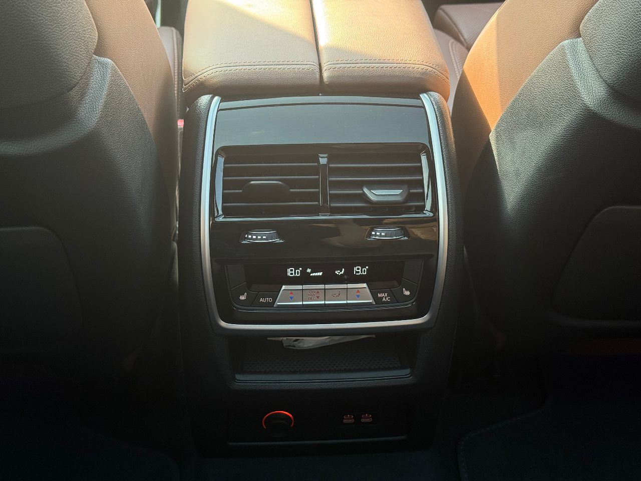 BMW X7 - фото 23