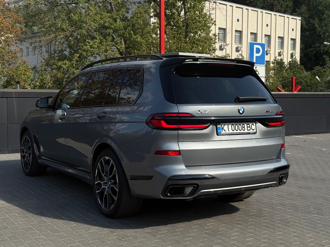 BMW X7 - фото 29