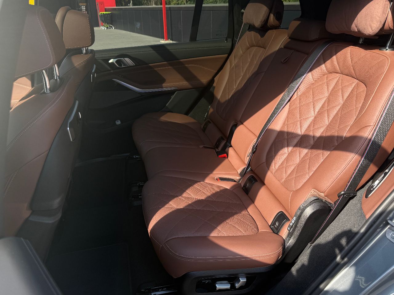 BMW X7 - фото 17