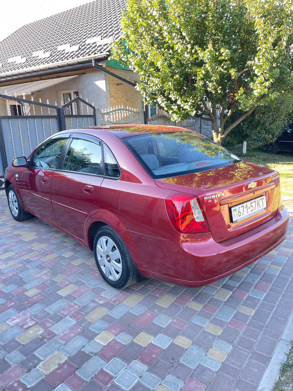 Chevrolet Nubira - фото 2