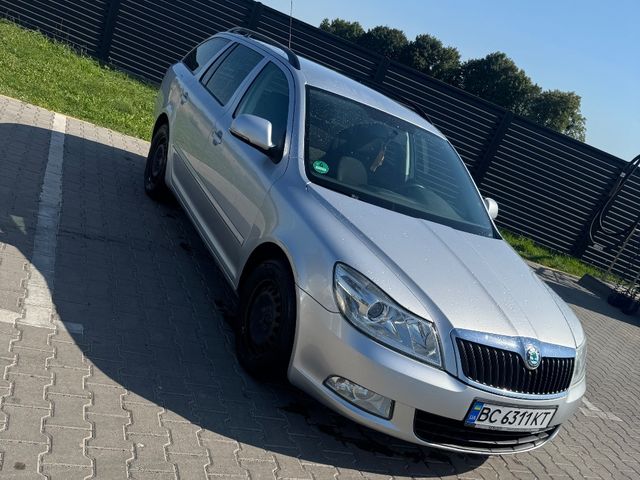 Skoda Octavia 2010, Радехів, $7 800 - зображення 1