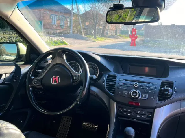 Honda Accord - фото 3