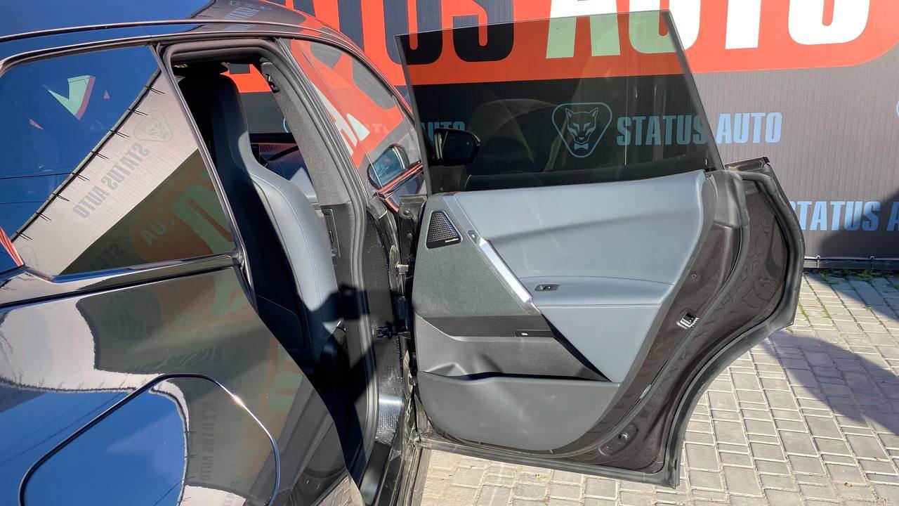 BMW iX - фото 34