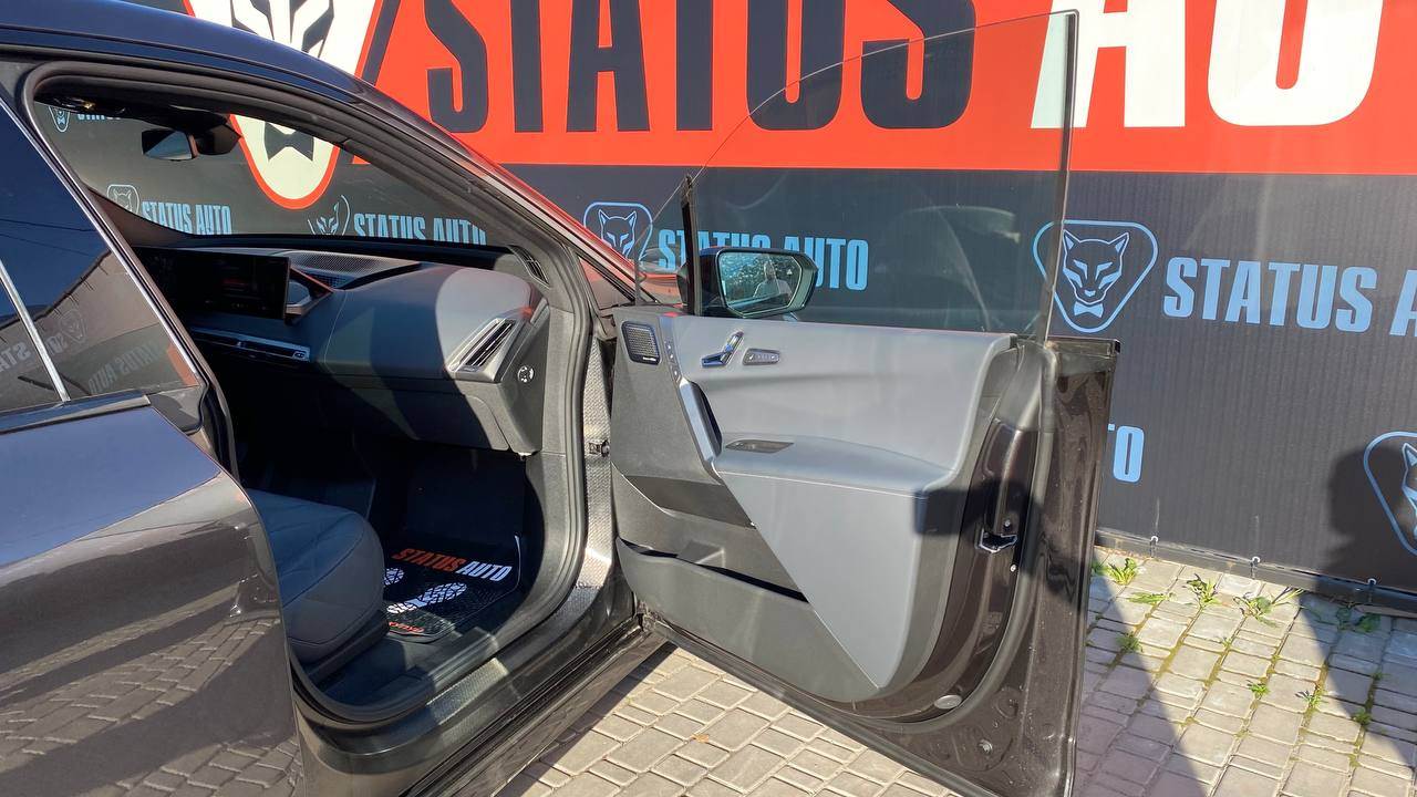 BMW iX - фото 38