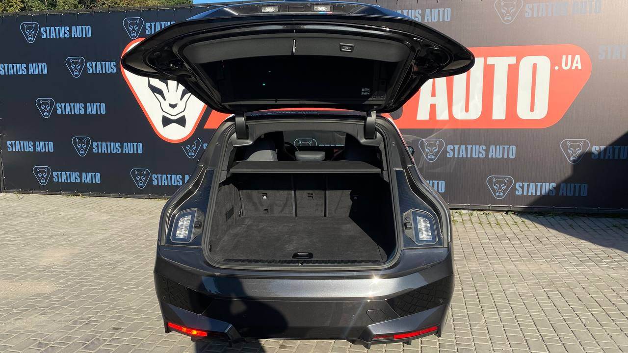 BMW iX - фото 11