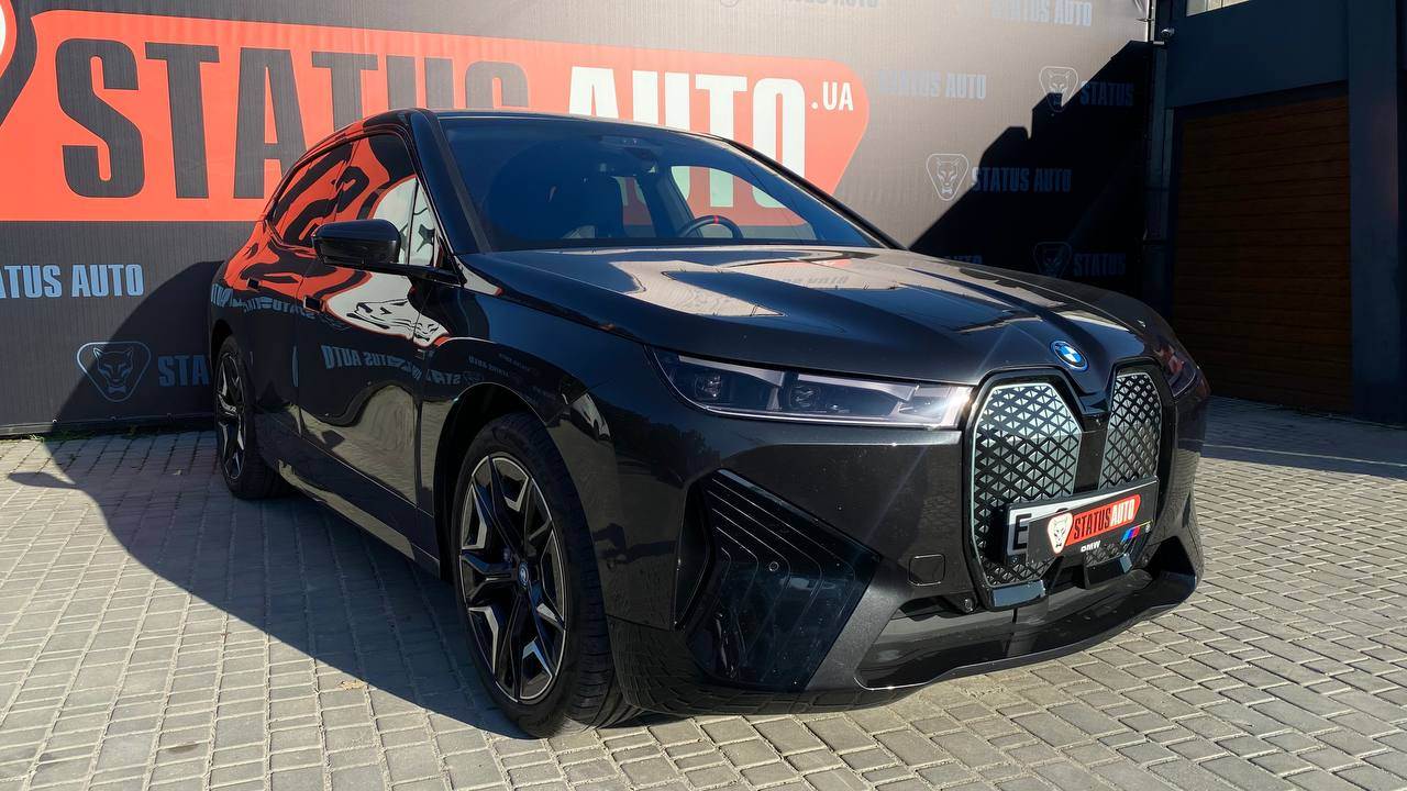 BMW iX - фото 2