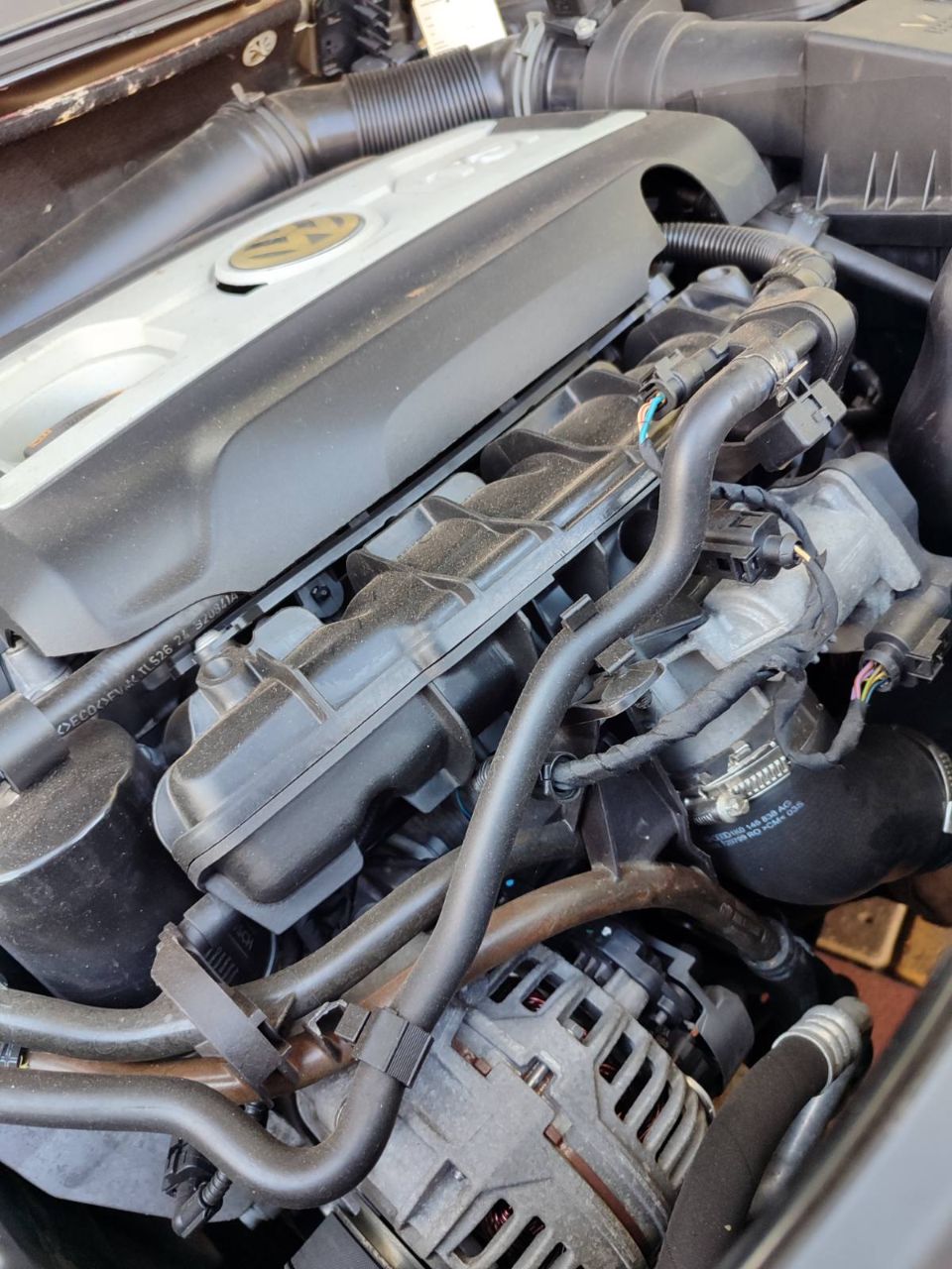 Volkswagen Passat CC - фото 36